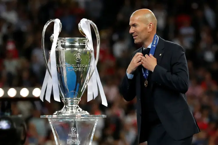 O técnico do time Real Madrid, Zinedine Zidane, após vitória na Champions (Andrew Boyers/Reuters)
