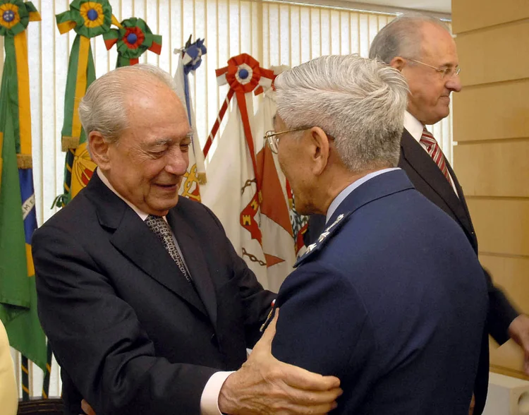 Waldir Pires: na época da ditadura civil-militar, ele teve seus direitos políticos suspensos (Antonio Cruz/Agência Brasil)