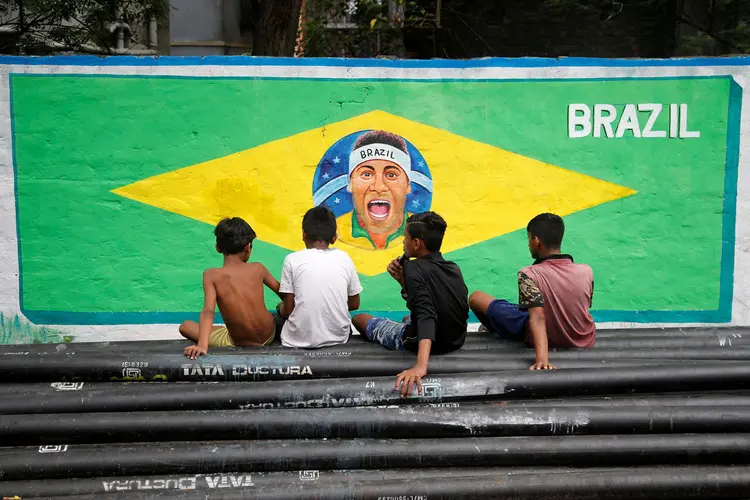 Copa do Mundo: reputação do Brasil como um país apaixonado por futebol foi colocada em dúvida por um estudo internacional (Rupak De Chowdhuri/Reuters)