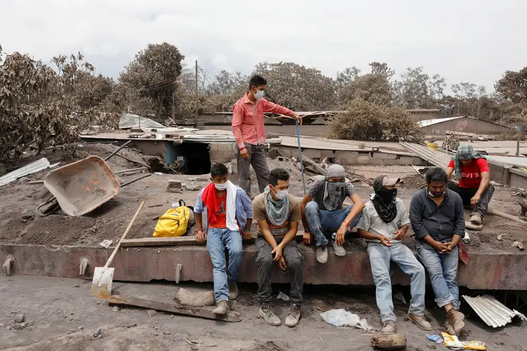 Guatemala após erupção do vulcão: cinzas se dispersarão para oeste, sudoeste e sul (Carlos Jasso/Reuters)