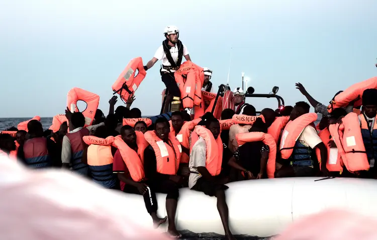 Navio Aquarius: Itália e Malta se recusaram a receber a embarcação (Karpov/Reuters)