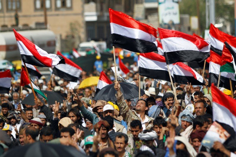 Estados árabes lançam maior operação na guerra do Iêmen