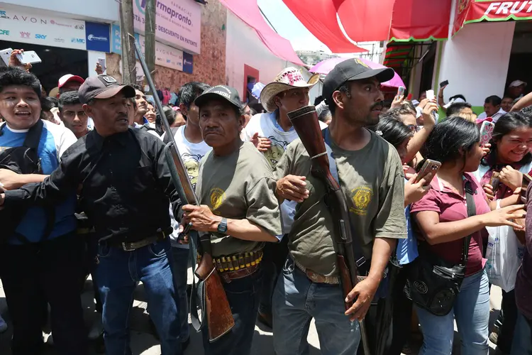 México: atiradores mataram um prefeito que concorria à reeleição no país na quinta-feira (Gustavo Graf/Reuters)