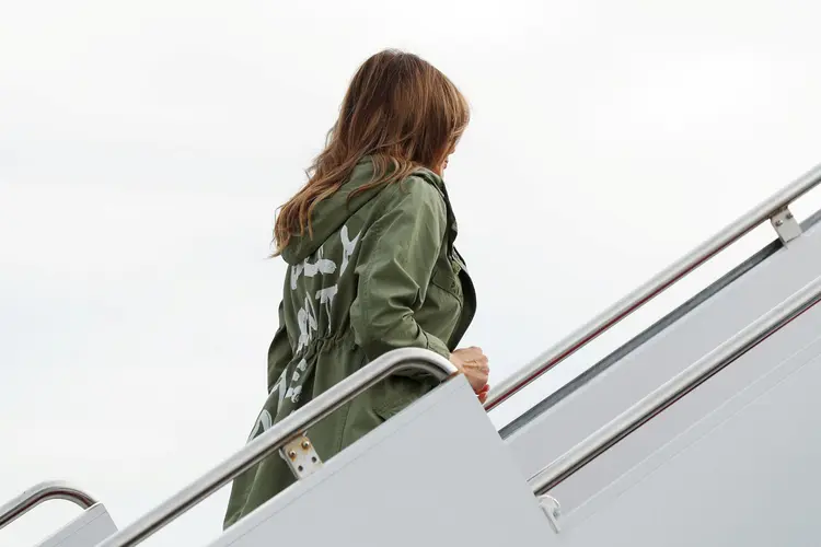 Melania Trump: porta-voz da primeira-dama dos EUA disse que casaco não tinha "mensagem oculta" (Kevin Lamarque /Reuters)