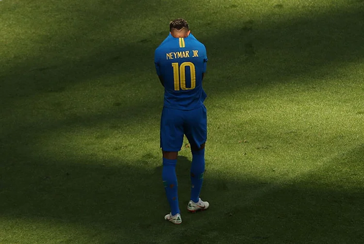 Neymar durante partida contra a Costa-Rica na sexta: a seleção vai ter fôlego (e nervos) para enfrentar a Alemanha já nas oitavas de final?  (Lee Smith/Reuters)