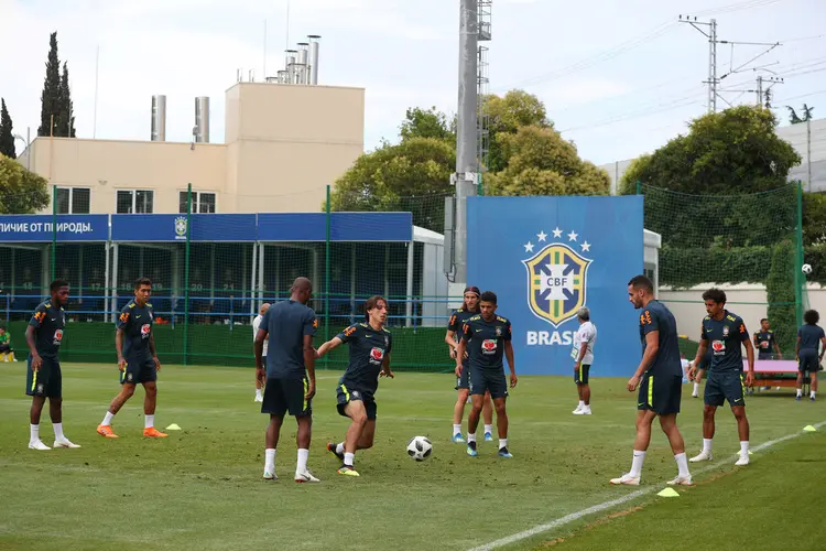 Seleção: Brasil lidera o grupo E, com quatro pontos (Hannah Mckay/Reuters)