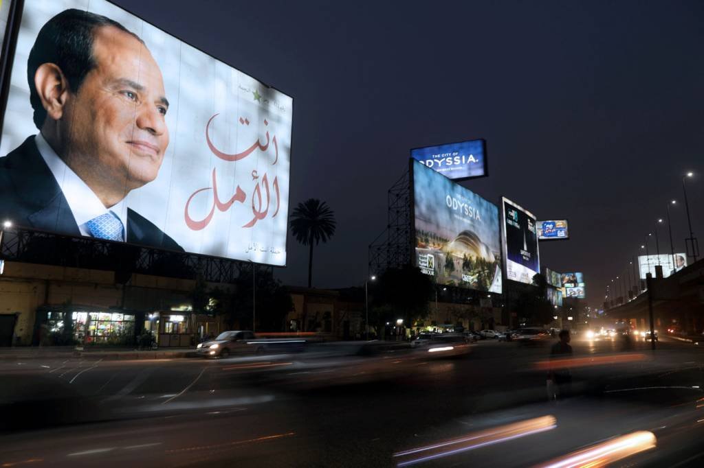 Presidente egípcio inicia novo mandato em plena onda de prisões