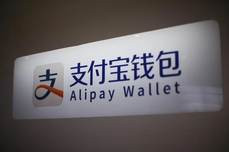 Posição: A Ant Financial tem exercido papel importante na formação do cenário de tecnologia financeira na China. Seu aplicativo de pagamento online Alipay é um dos principais em uma sociedade cada vez menos dependente de dinheiro (Aly Song/Reuters)