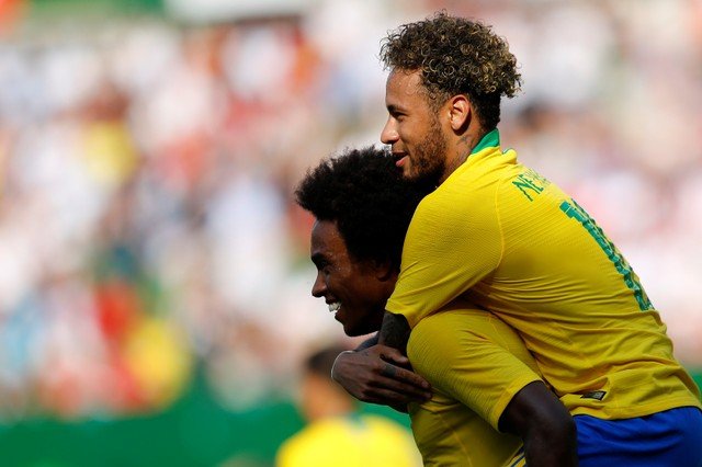 Brasil (2014)  Camisas de futebol, Camisa do brasil, Camisas de times  brasileiros