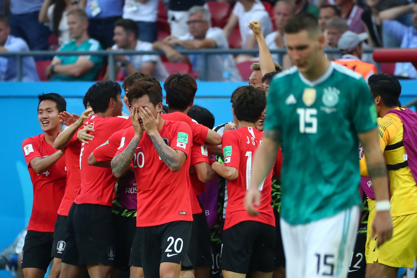 Torcida pede dispensa militar para jogadores da Coreia do Sul