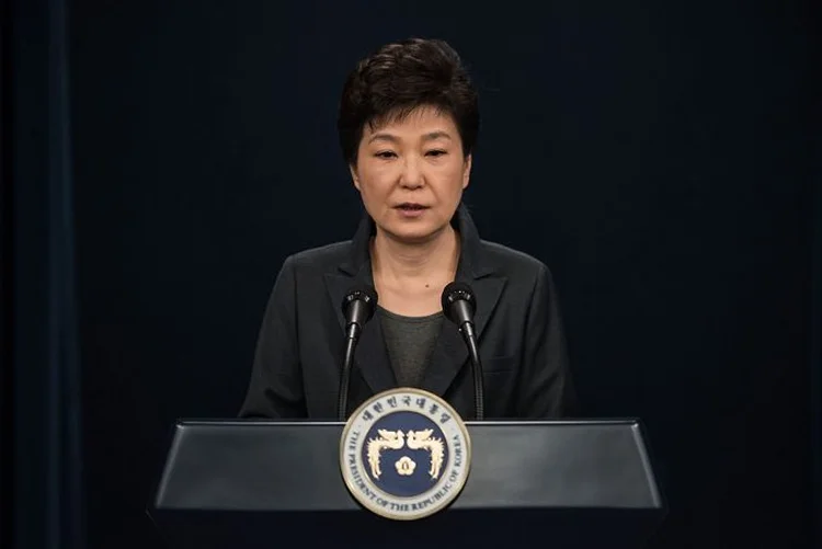 Julgamento: Park está sendo também julgada por ter recebido supostamente suborno do Serviço Nacional de Inteligência (NIS, na sigla em inglês) (Jones-Pool/Getty Images)