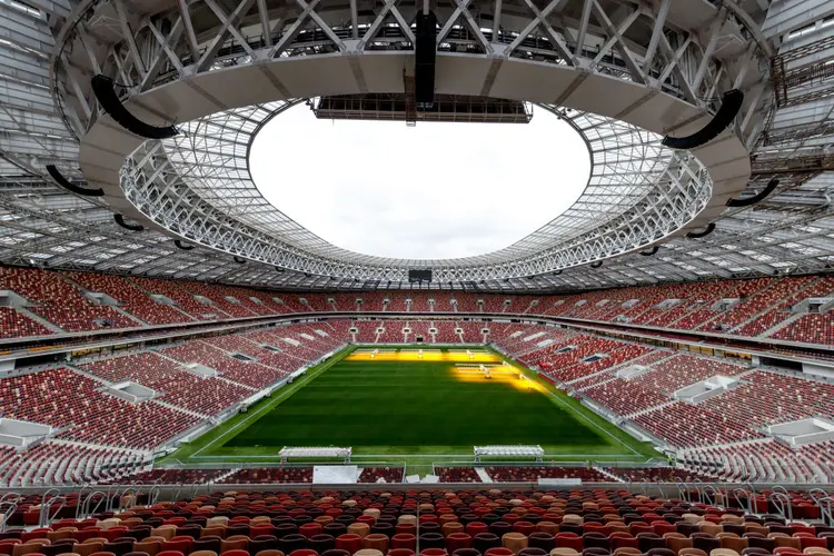 Estádio Luzhniki, em Moscou, na Rússia: além das duas seleções, outro grande finalista de amanhã é o Estádio Luzhniki (Lars Baron/Getty Images)