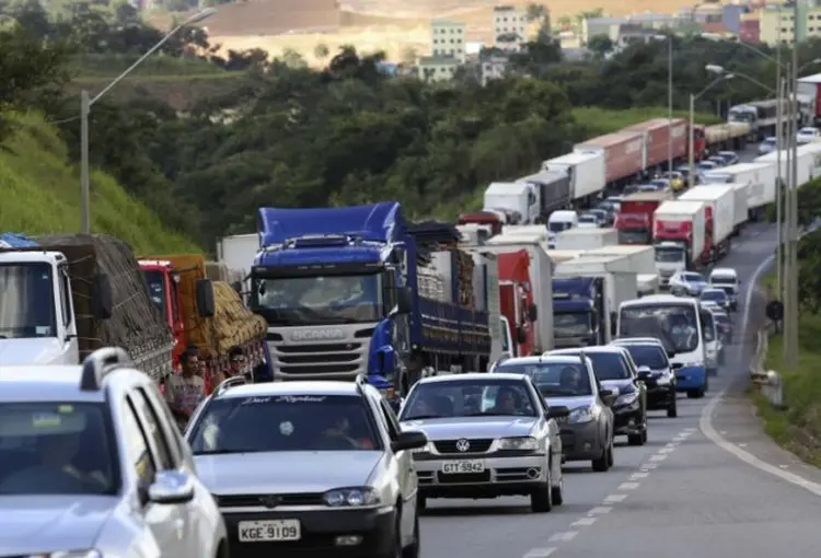 Fretes: STF se reúne com governo para conciliar interesses e avaliar juridicamente decisão de tabelar o transporte no país (Washington Alves/Reuters) (Washington Alves/Reuters)