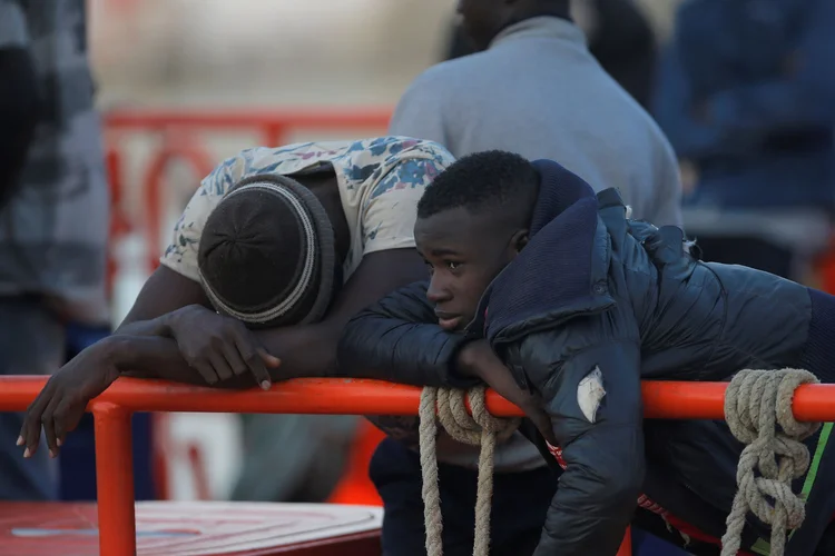 O Parlamento também aprovou uma emenda constitucional contra o sistema europeu de realocação de refugiados entre os países da UE (Jon Nazca/Reuters)