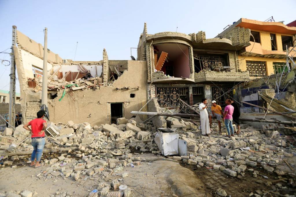 Sobe para 15 o número de mortos durante explosão no Iraque