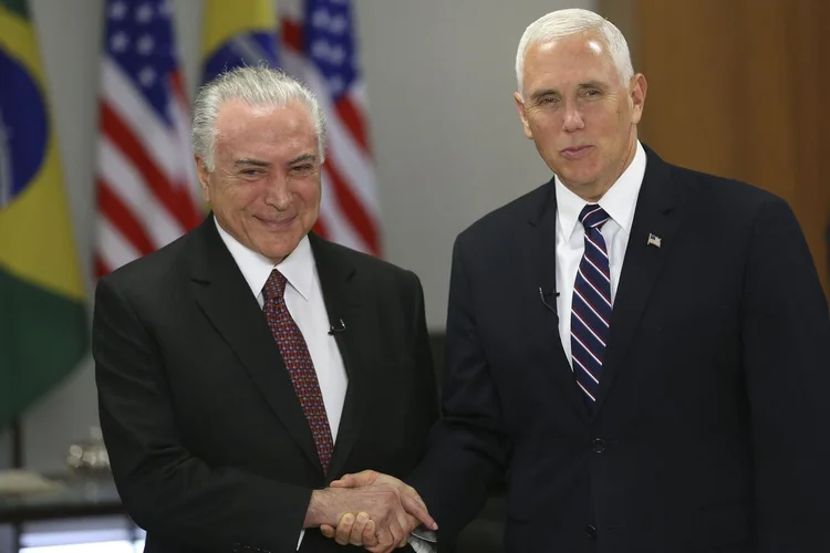 Mike Pence: vice dos EUA elogiou medidas adotadas pelo governo brasileiro, como o estabelecimento de teto para os gastos públicos (José Cruz/Agência Brasil)