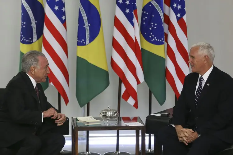 Temer e Pence também trataram da crise imigratória da Venezuela (José Cruz/Agência Brasil)