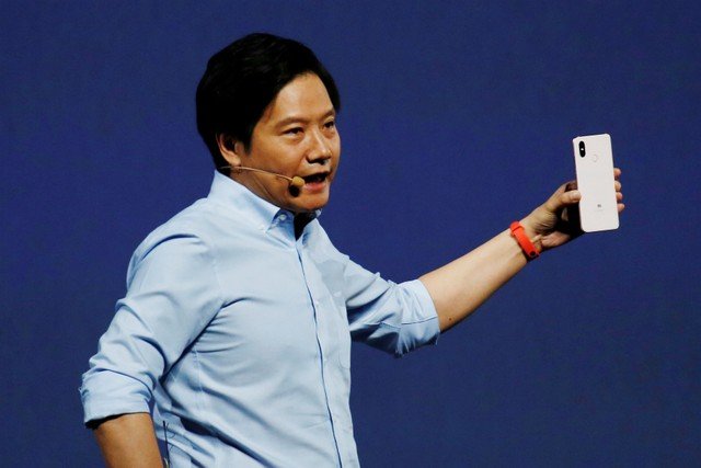 CEO da Xiaomi perde quase US$ 3 bilhões após cerco dos EUA