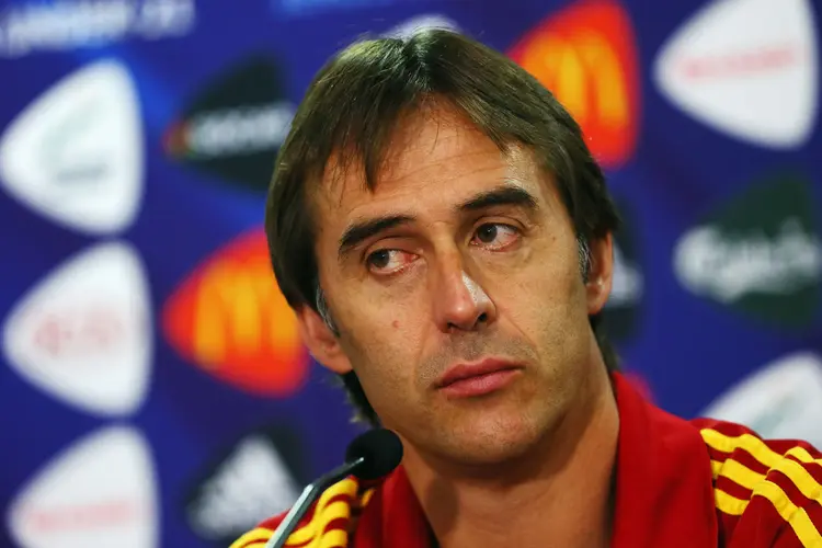 A RFEF demitiu o técnico dois dias antes da estreia da seleção na Copa do Mundo (Alex Grimm/Reuters)