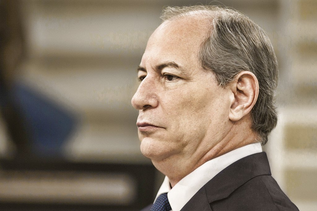 Campanhas sujas e o racismo de Ciro Gomes Exame