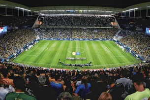 Federação Inglesa proíbe mulheres transgênero de jogar futebol feminino na Inglaterra