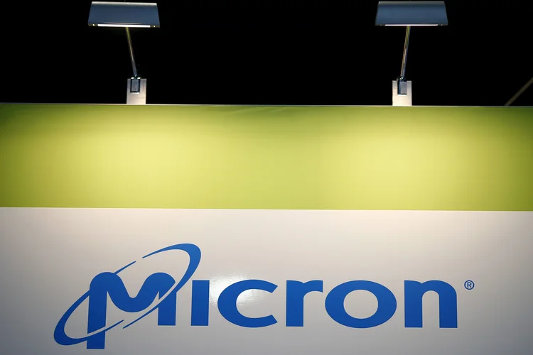 Micron: companhia espera receita trimestral de US$ 8 bilhões a US$ 8,4 bilhões para o trimestre atual (Kai Pfaffenbach/Reuters)