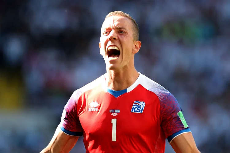 O goleiro da Islandia Hannes Thor Halldorsson na Copa do Mundo 2018 (Albert Gea/Reuters)