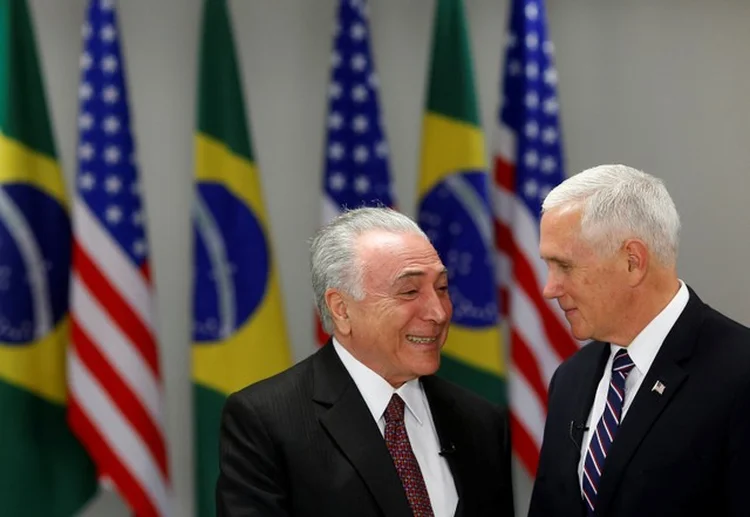 Pence em encontro com Temer: “Se você não pode imigrar legalmente, não o faça" (Adriano Machado/Reuters)