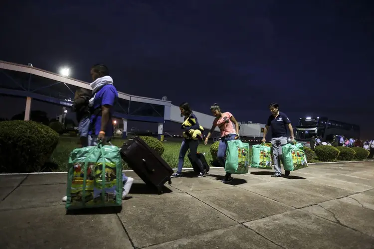 Venezuelanos: presidente vetou apenas um trecho, que previa criação de cotas com número máximo de migrantes que poderia ser absorvido por cada estado (Marcelo Camargo/Agência Brasil)