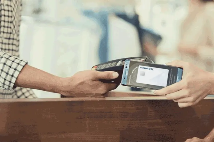 Apps de pagamento por celular: Consumidor não precisa carregar o cartão (Samsung/Divulgação)