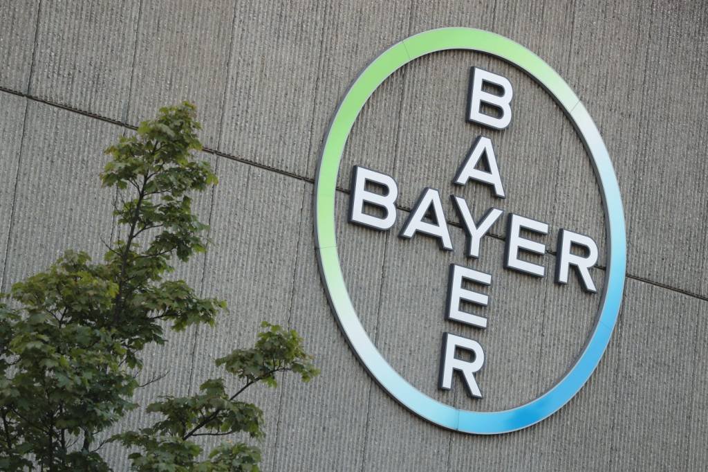 Durante a manhã, as ações da Bayer perdiam 9,53%, a 86,46 euros (Sean Gallup/Getty Images)