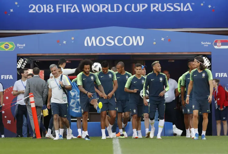 Brasil e Bélgica se enfrentarão na sexta em Kazan por um lugar na semifinal do Mundial da Rússia (Sergei Karpukhin/Reuters)