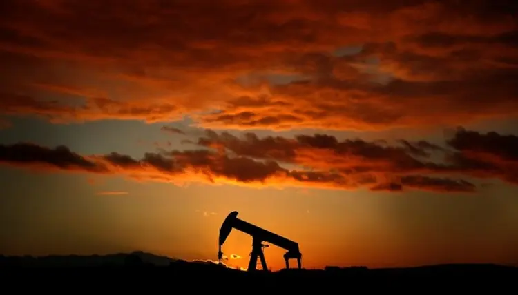 Sonda de petróleo: investimentos vultosos e arriscados à vista.
 (Christian Hartmann/Reuters)