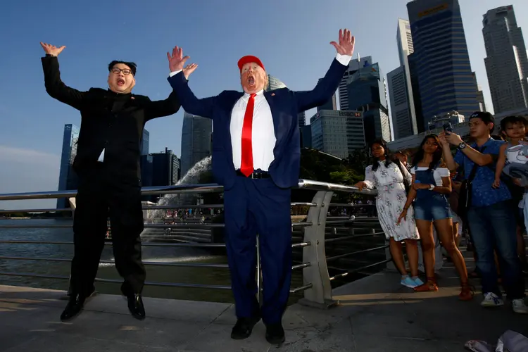 Sósia de Kim Jong-un em Singapura: identificado como Howard X, homem fará "cúpula" com um sósia de Trump (Edgar Su/Reuters)