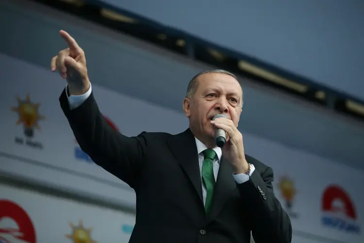 Erdogan nomeou ainda como vice-presidente o tecnocrata Fuat Oktay, que dirigia a Agência Turca de Gestão de Emergências (Murat Kula/Presidential Palace/Reuters)