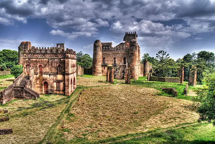 Cidade-fortaleza de Fasil Ghebbi, na Etiópia (HomoCosmicos/Thinkstock)