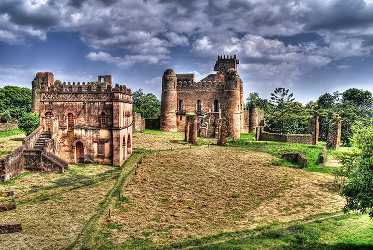 Cidade-fortaleza de Fasil Ghebbi, na Etiópia (HomoCosmicos/Thinkstock)