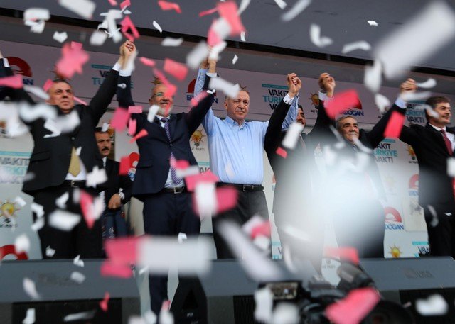 Na Turquia, a garantida reeleição de Erdogan virou risco