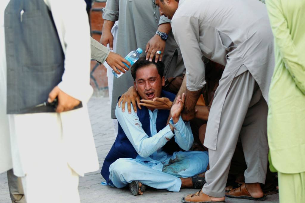 Estado Islâmico reivindica ataque que matou 26 pessoas no Afeganistão