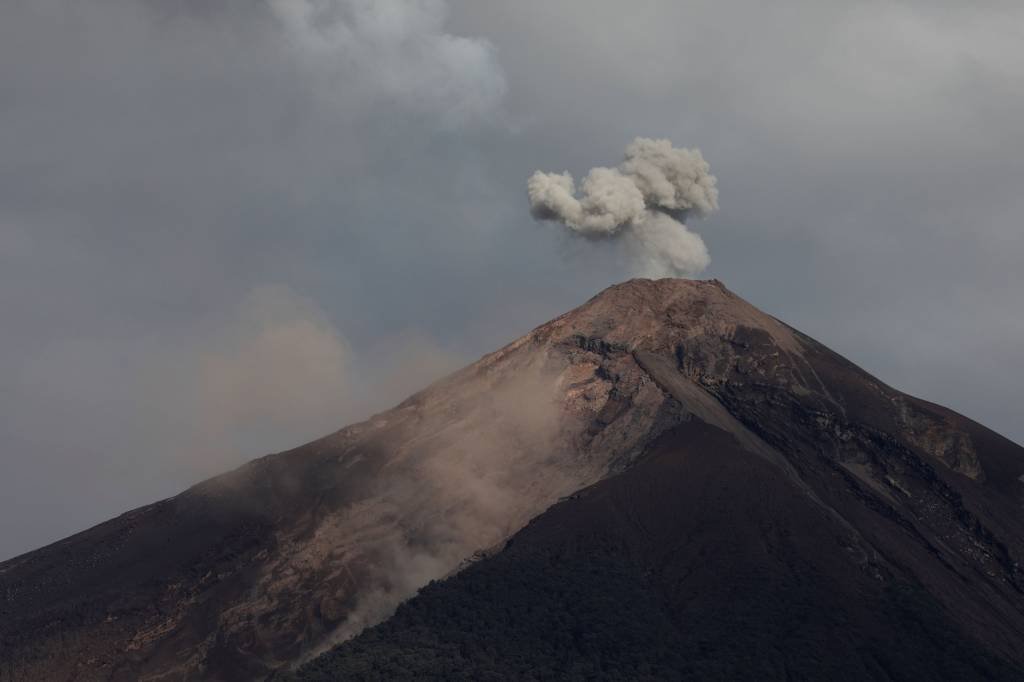 Vulcão de Fogo não dá trégua na Guatemala