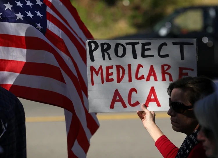 OBAMACARE: programa de saúde foi alvo de críticas e mudanças de partido republicano / 