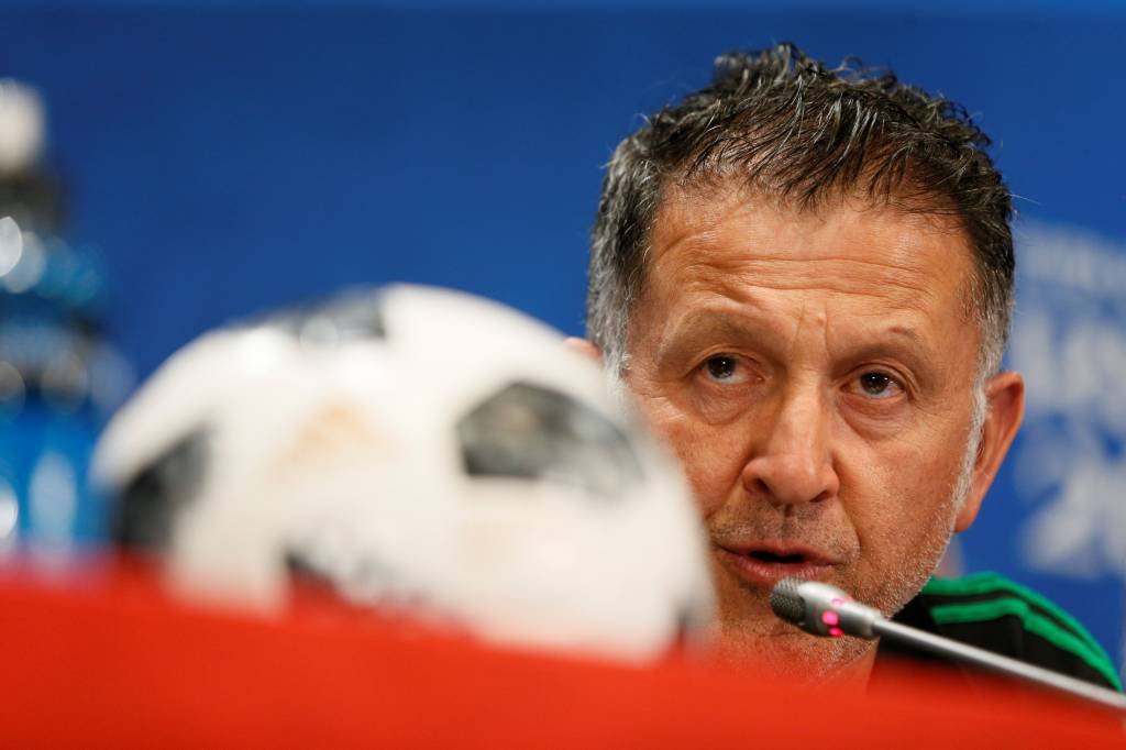 Técnico do México manda recado ao Brasil antes de jogo na Copa