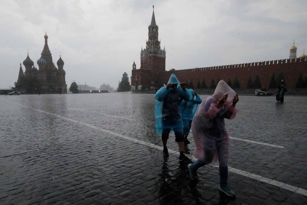 Jogo de Rússia e Espanha será sob alerta amarelo para tempestade em Moscou
