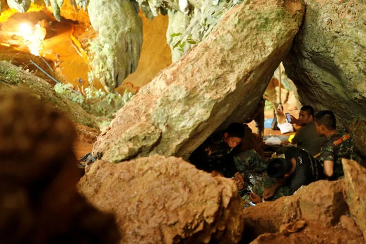 Complexo de cavernas da Tailândia onde 12 meninos e seu técnico de futebol ficaram presos por mais de duas semanas será transformado em um museu sobre o resgate (Tyrone Siu/Reuters)