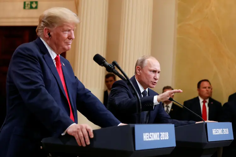 Trump sempre demonstrou uma simpatia por Putin incomum entre líderes americanos (Kevin Lamarque/Reuters)
