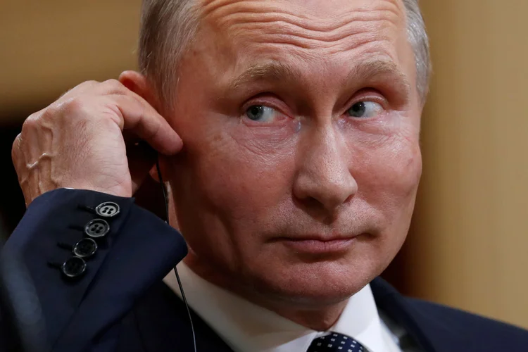 Putin: presidente russo defendeu a medida argumentando que o aumento da idade é necessário porque o aumento da expectativa de vida na Rússia poderia esgotar os recursos de aposentadoria do país (Kevin Lamarque/Reuters)