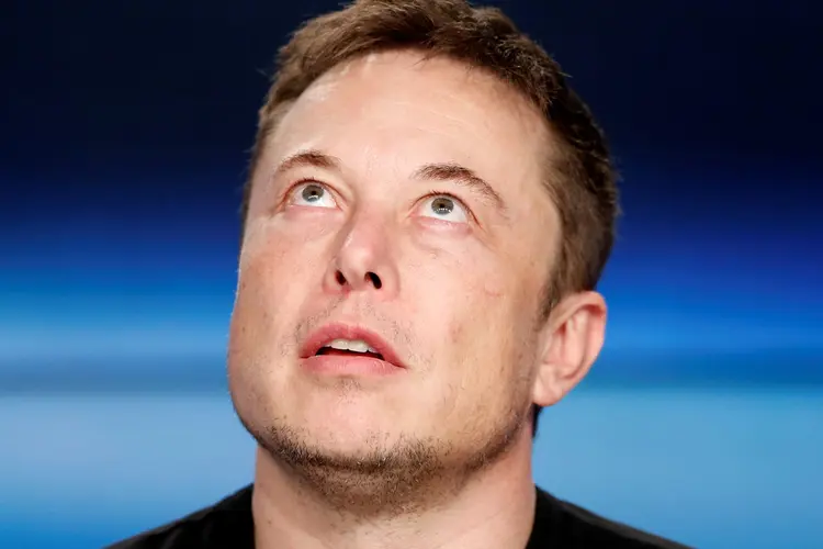 Elon Musk: seu comportamento no Twitter é visto excessivo por investidores e conselheiros (Joe Skipper/File Photo/Reuters)