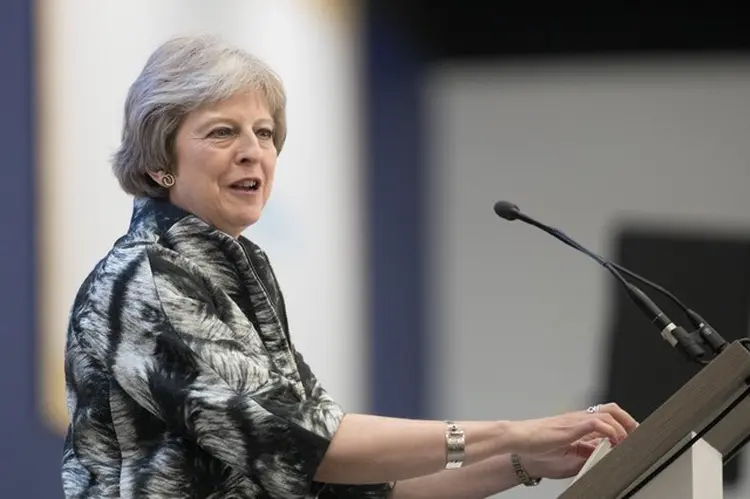 Theresa May: premiê evitou risco de ter que voltar atrás em promessa de que país não será parte de nenhuma união alfandegária depois de deixar a UE (Matt Cardy/Pool/Reuters)