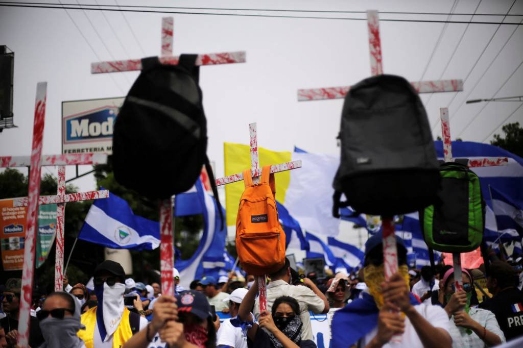 Mãe de estudante morta na Nicarágua reclama de falta de apoio