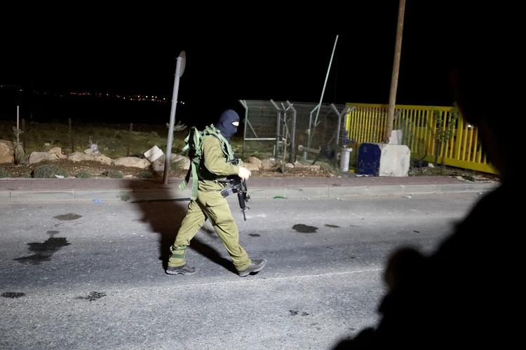 Cisjordânia: ataque com arma branca contra uma casa em uma colônia aconteceu próximo a Ramallah, na região ocupada (Ronen Zvulun/Reuters)